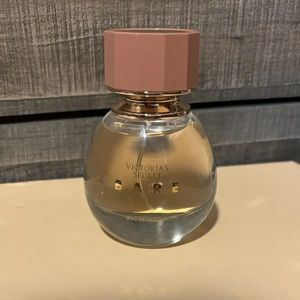 VICTORIA'S SECRET BARE ROSE PERFUME EDP EAU DE PARFUM 1.7 oz 50 ml sprayed once